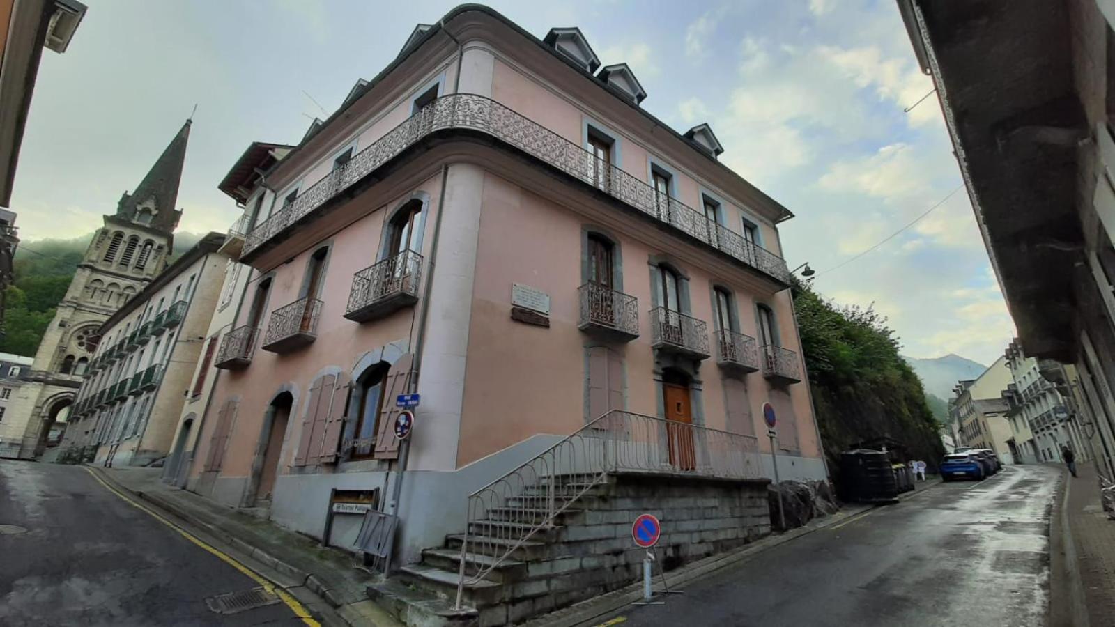 Appartement Proche Centre Ville 4 Personnes Proche Telecabine Wifi Couchages 2 Mezzanines 1Bz Residence La Tourette Cauterets Bagian luar foto